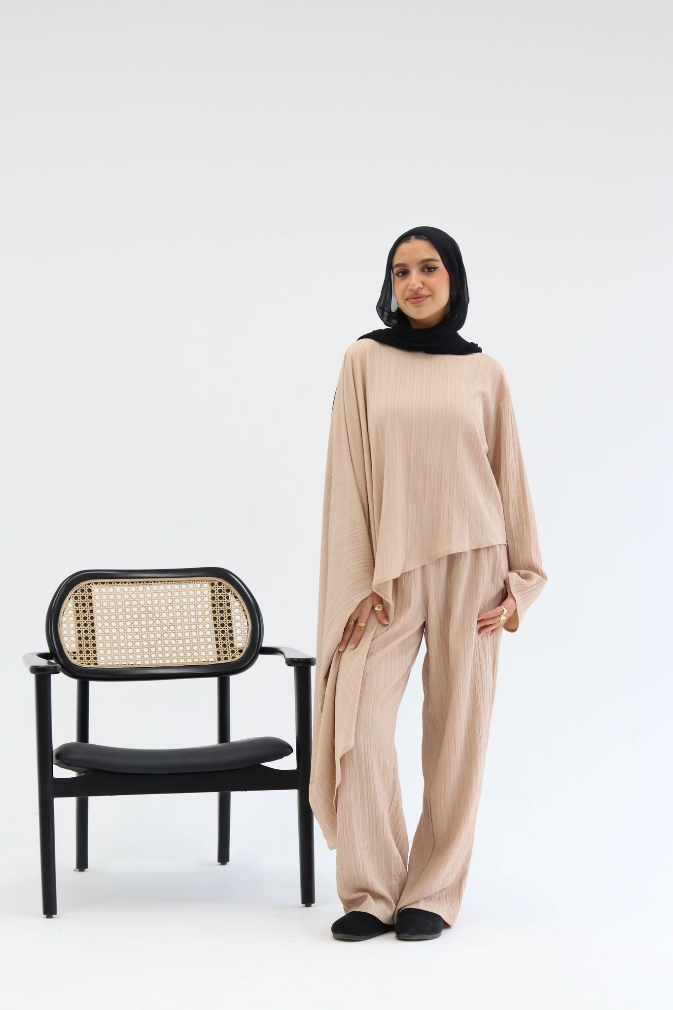 Wave crinkled set in Beige
