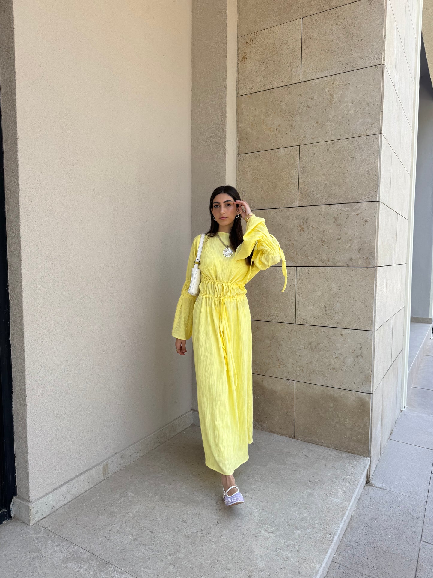 Daisy crinkled dress in Yellow