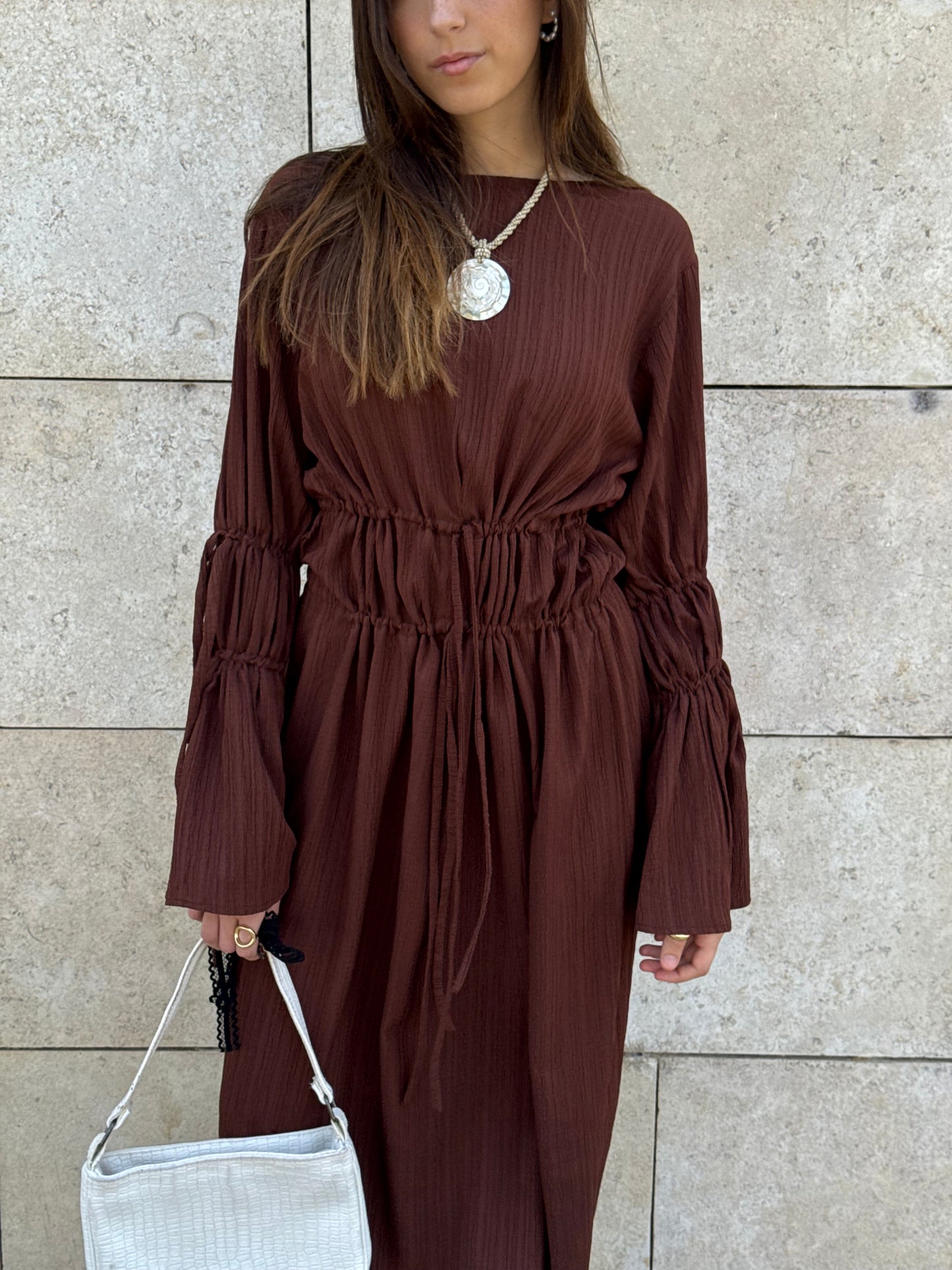 Daisy crinkled dress in Brown