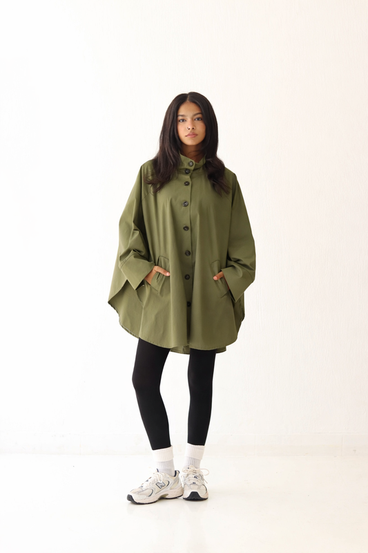 Gabardine poncho in Olive