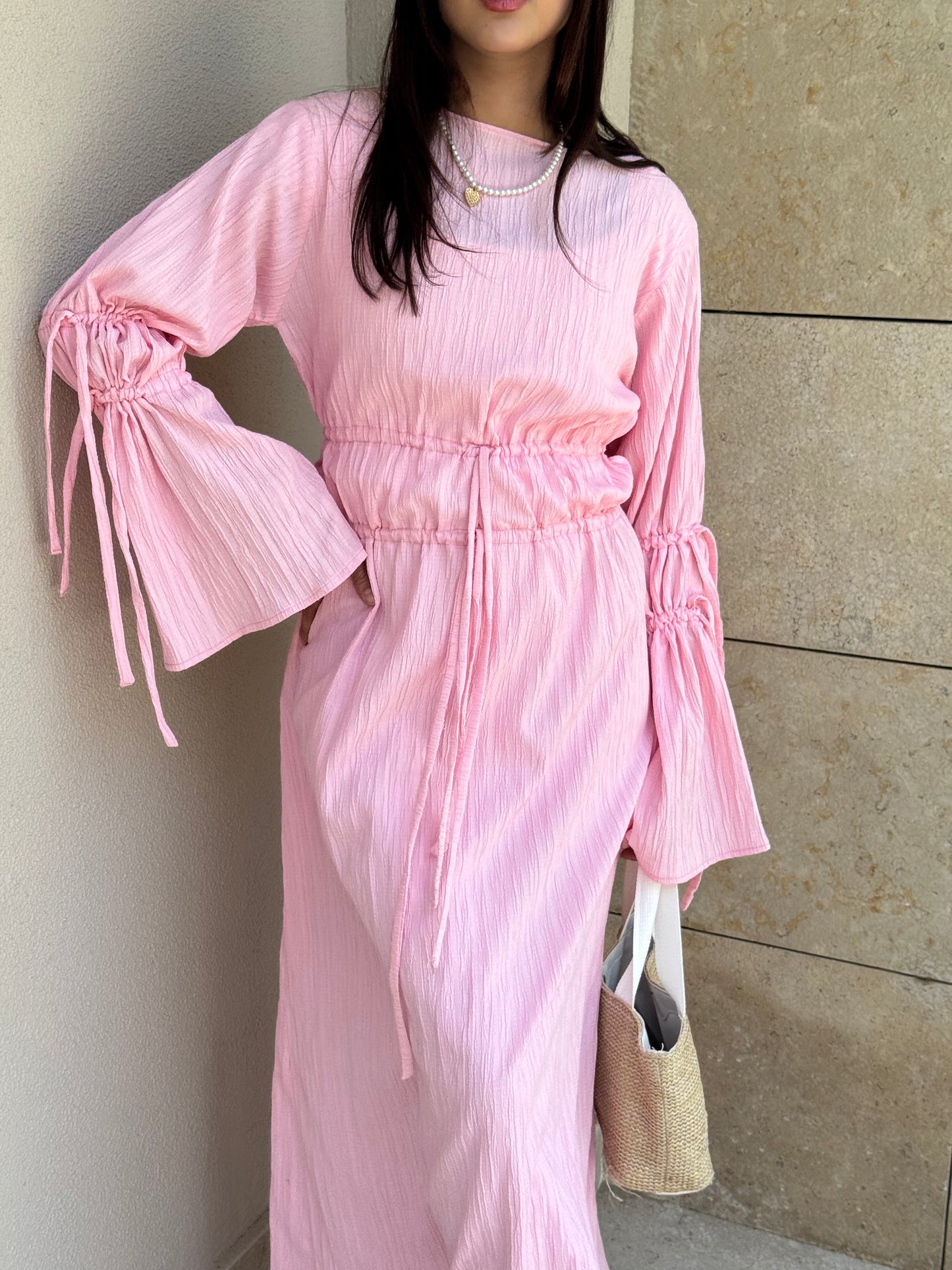 Daisy crinkled dress in Pink