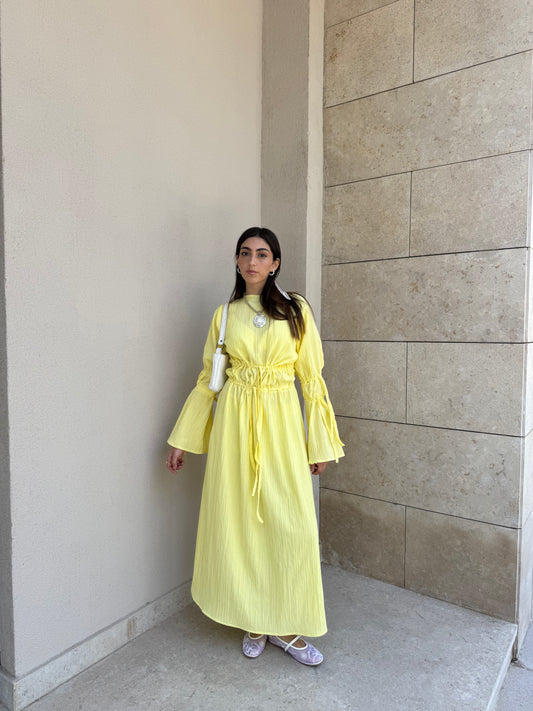 Daisy crinkled dress in Yellow