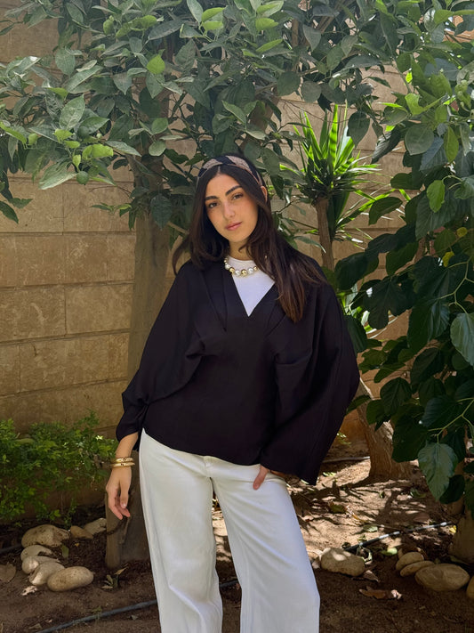 Pleated Linen shirt in Black