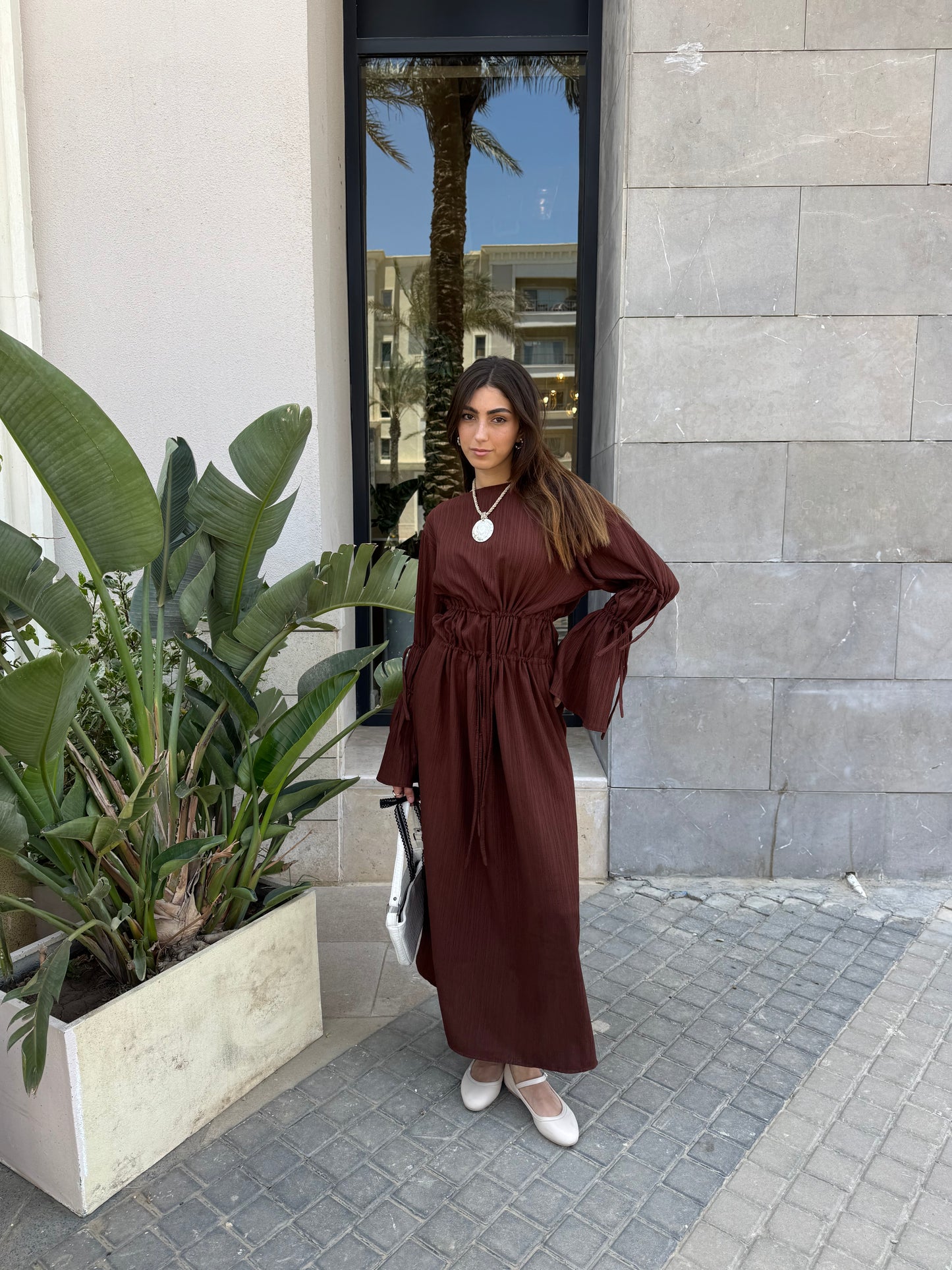 Daisy crinkled dress in Brown