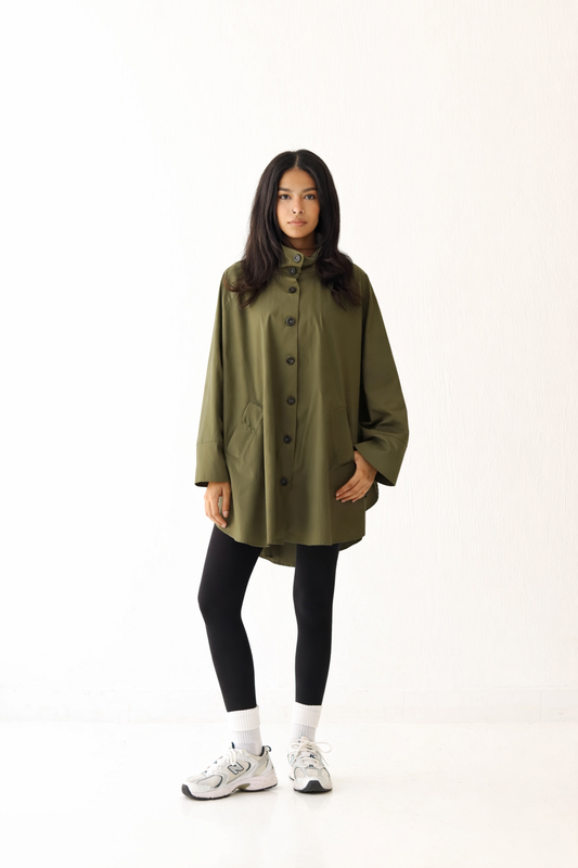 Gabardine poncho in Olive