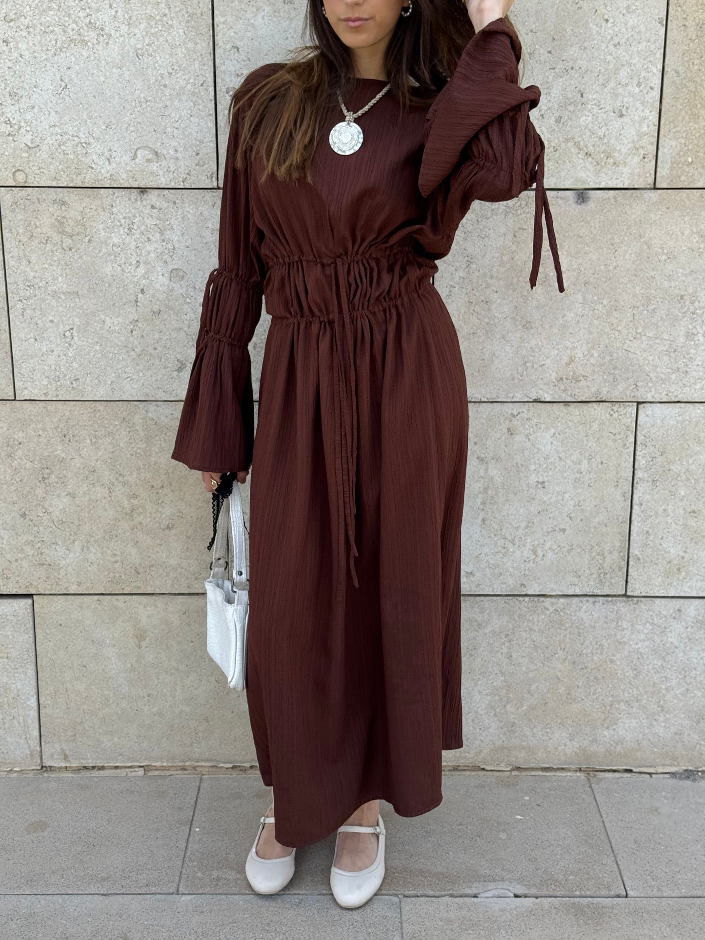 Daisy crinkled dress in Brown