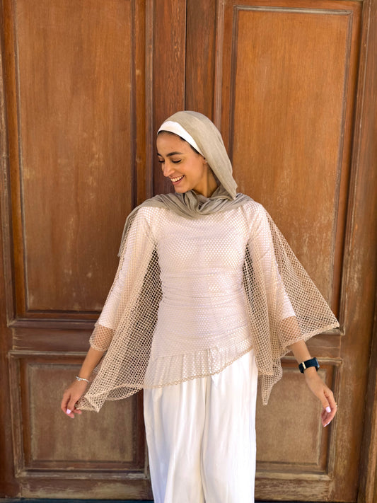 Net poncho in Beige