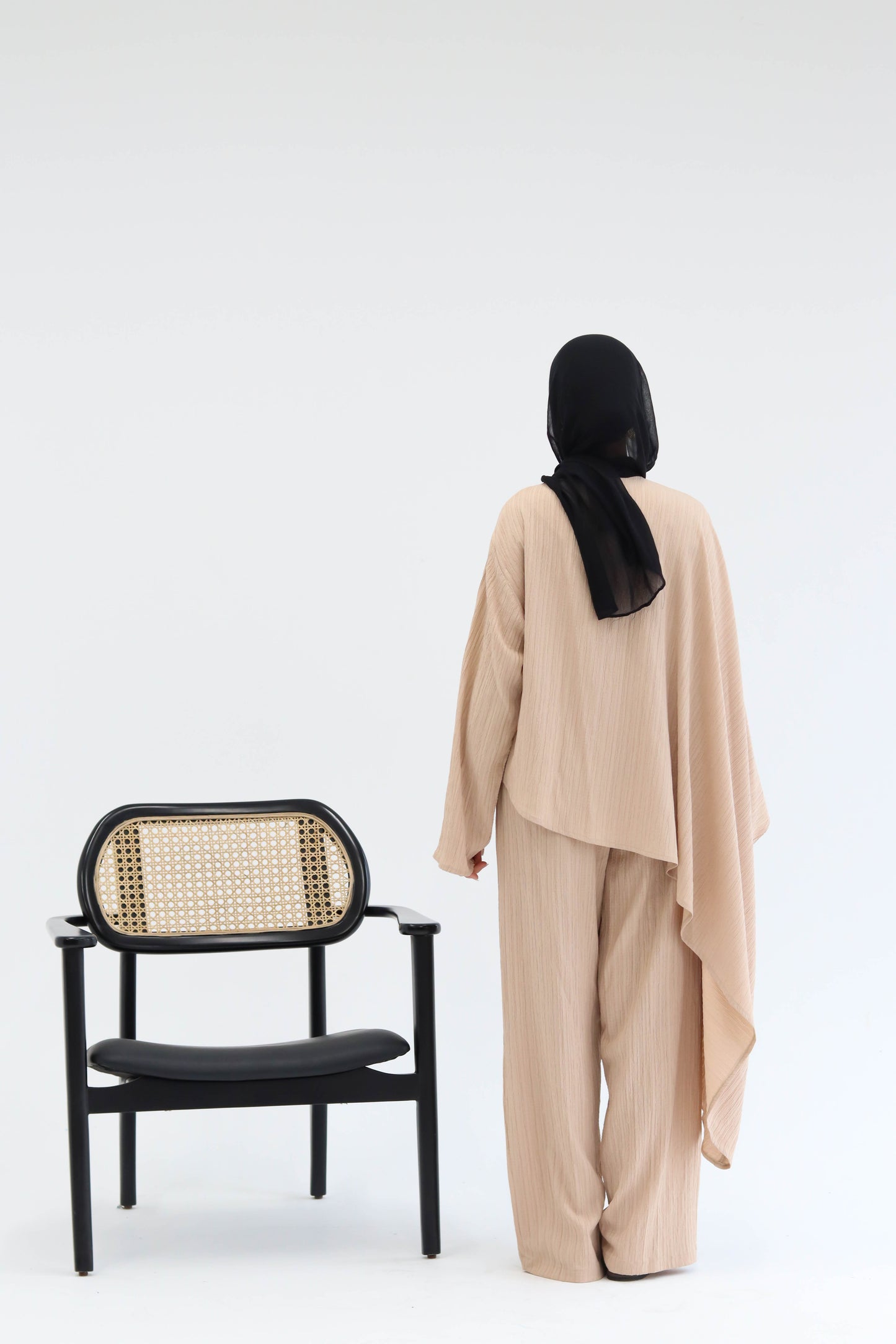 Wave crinkled set in Beige