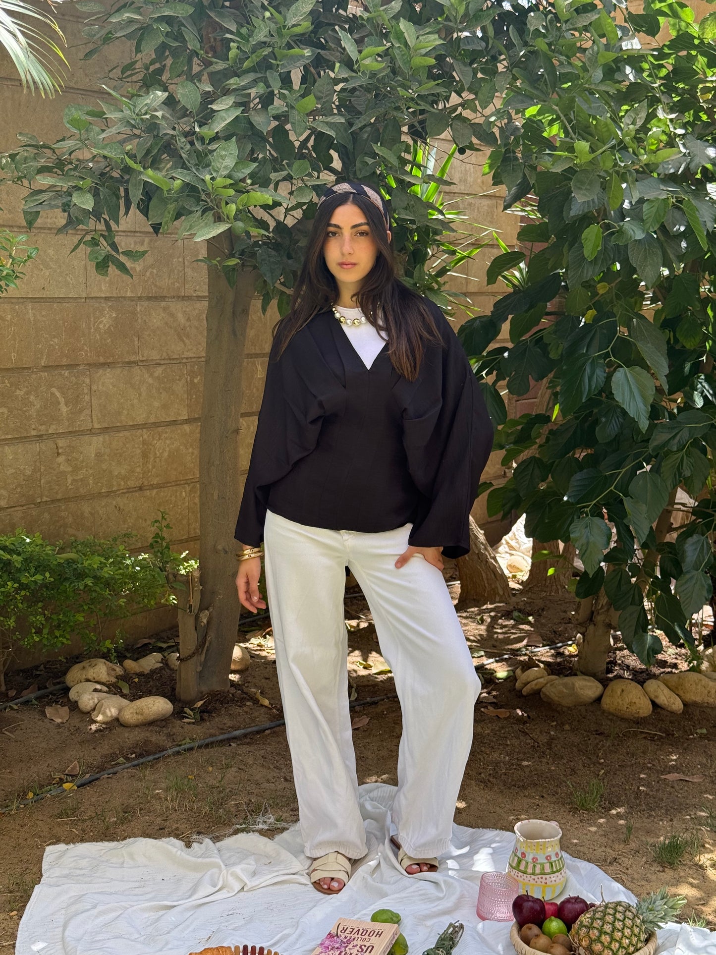 Pleated Linen shirt in Black