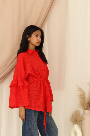 Embroidered buttons shirt in Red