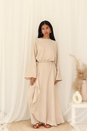 Ruffle linen set in Beige